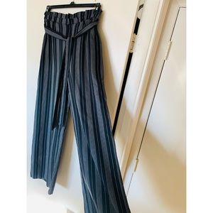 Brand New FOREVER 21 Palazzo Pants.